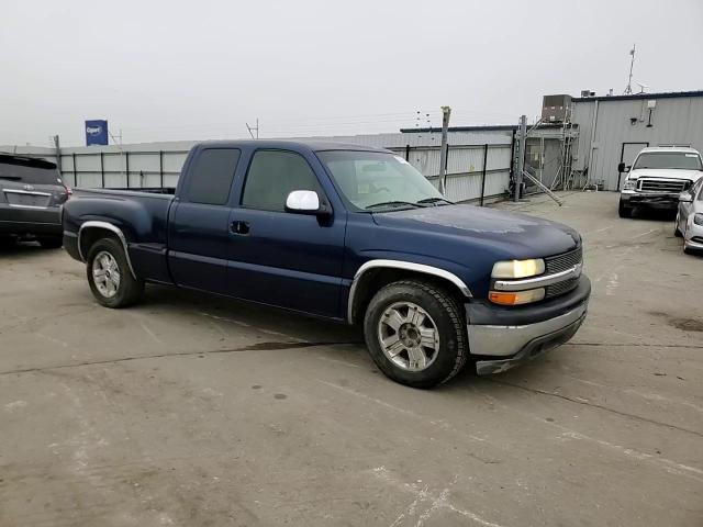 2002 Chevrolet Silverado C1500 VIN: 2GCEC19V421197974 Lot: 95573815