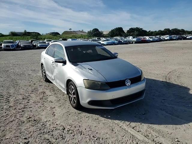 2011 Volkswagen Jetta Se VIN: 3VWDX7AJXBM303474 Lot: 96558205