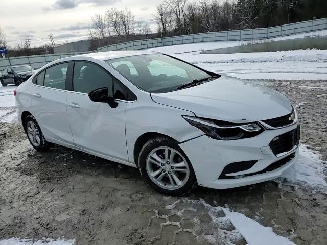 2018 Chevrolet Cruze Lt VIN: 1G1BE5SM6J7197670 Lot: 94319105