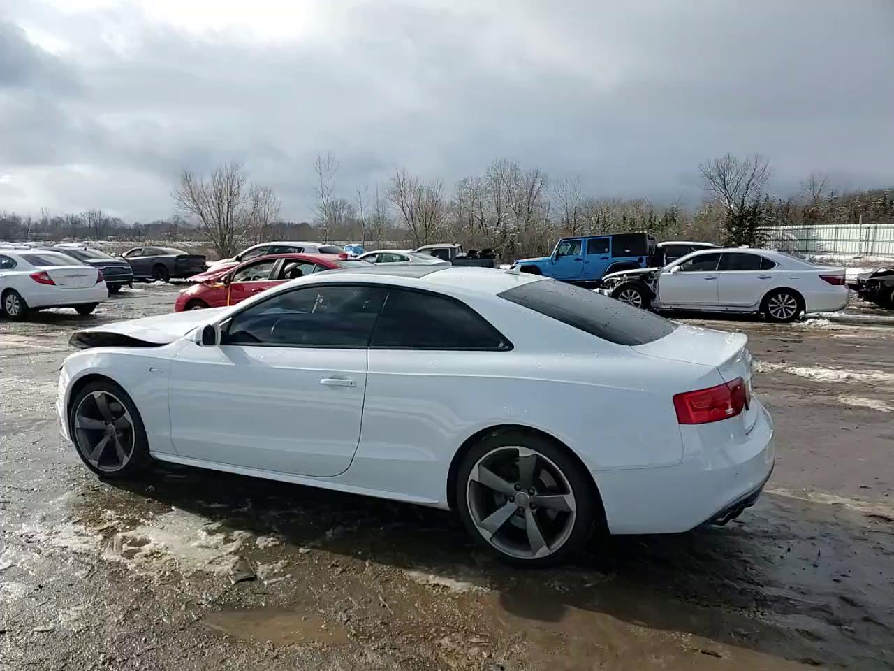 Фото: WAUCGAFR3EA040611