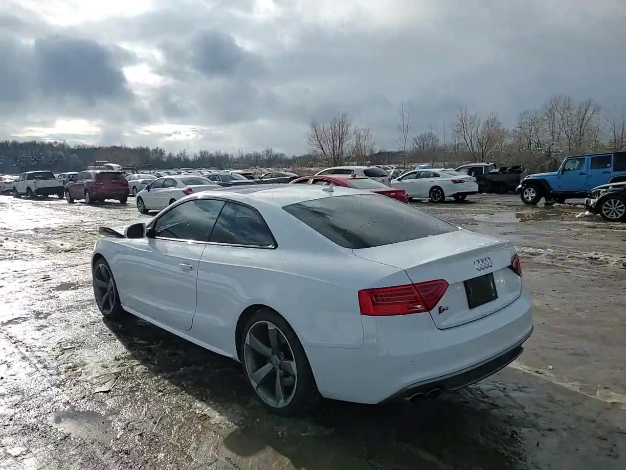 Фото: WAUCGAFR3EA040611