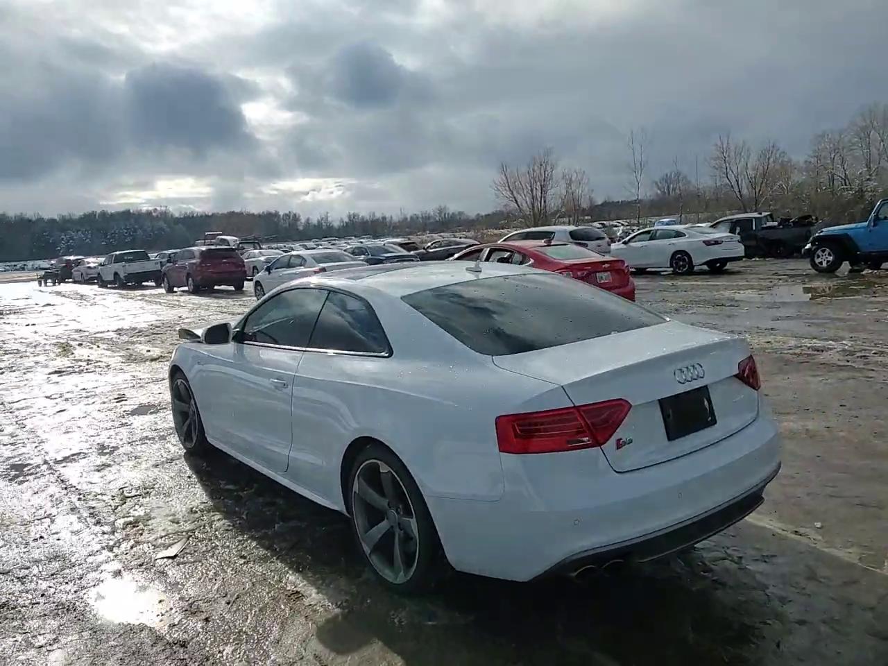 Фото: WAUCGAFR3EA040611