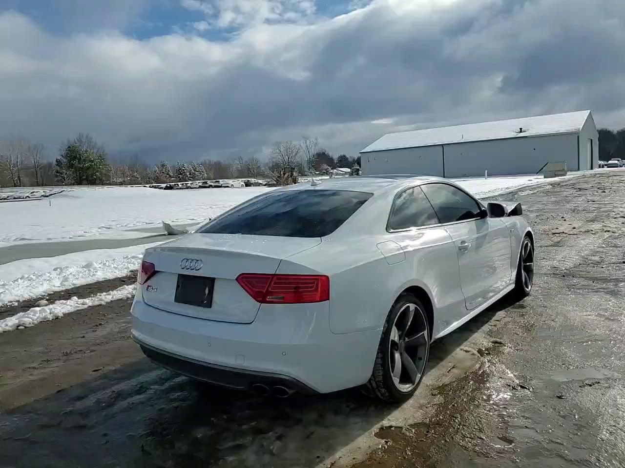 Фото: WAUCGAFR3EA040611