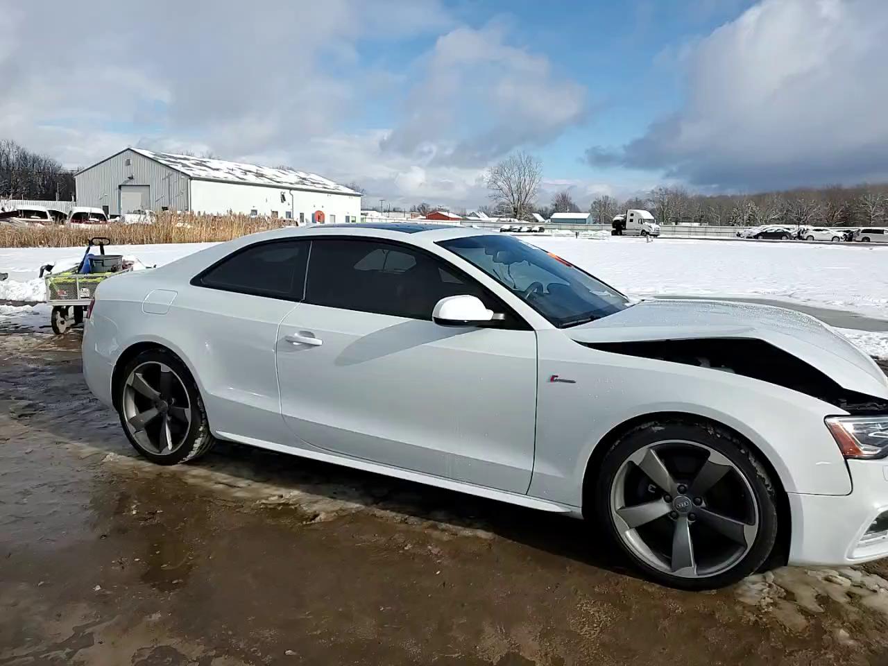 Фото: WAUCGAFR3EA040611