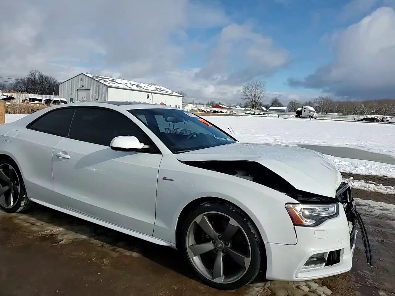 Фото: WAUCGAFR3EA040611