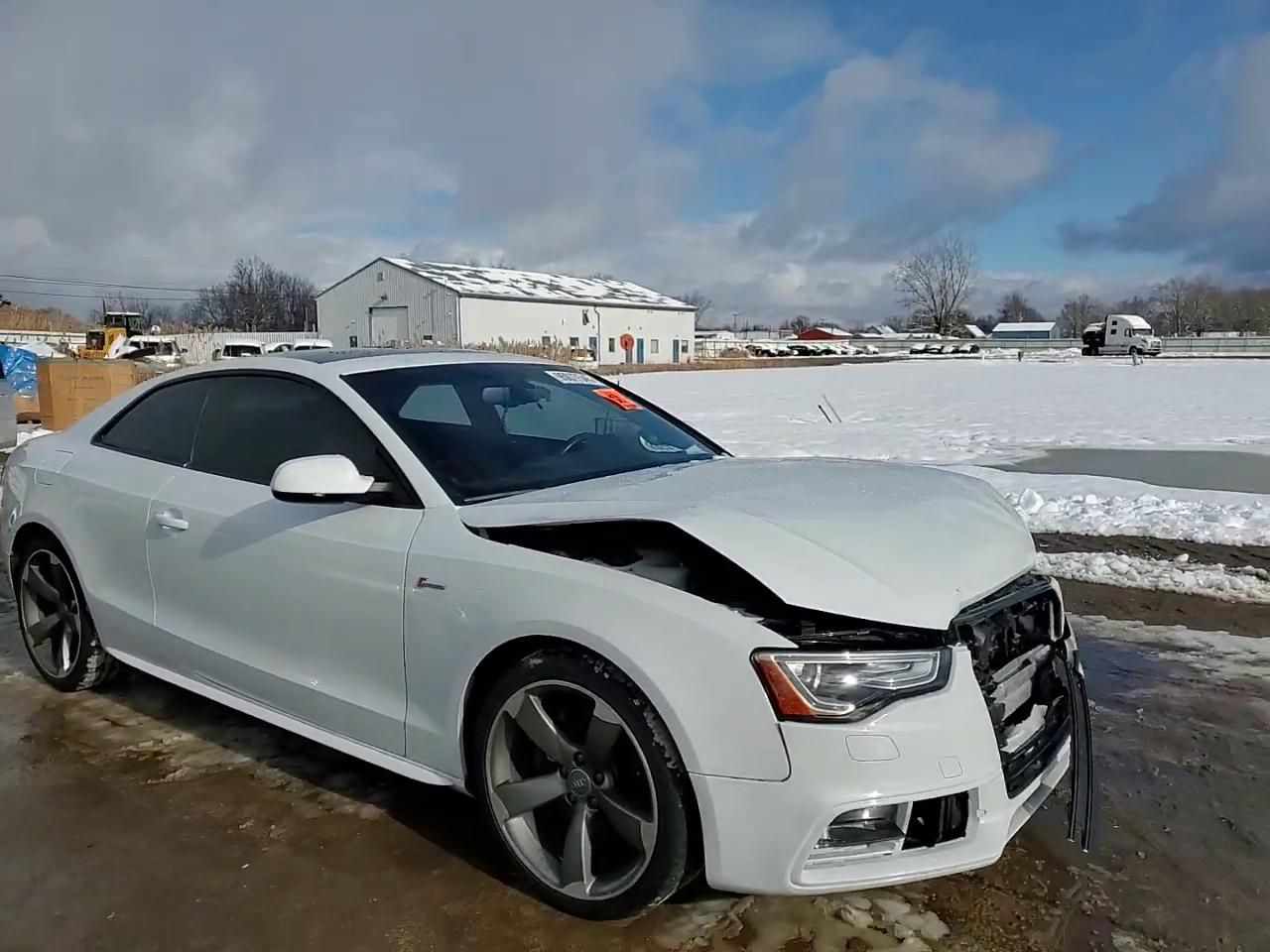 Фото: WAUCGAFR3EA040611