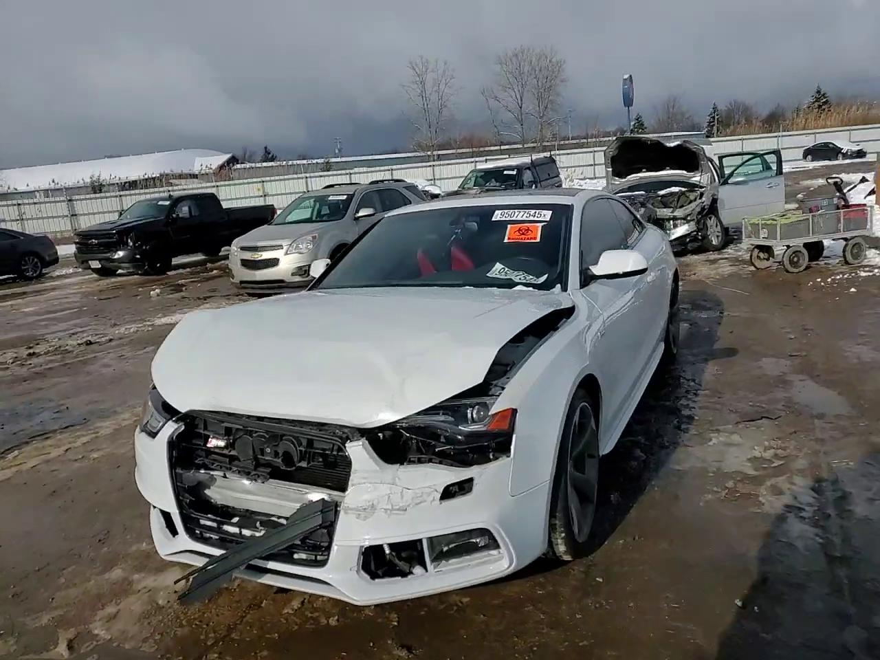 Фото: WAUCGAFR3EA040611