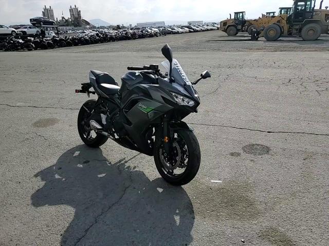 2024 Kawasaki Ex650 R VIN: ML5EXER13RDAC3622 Lot: 95472215