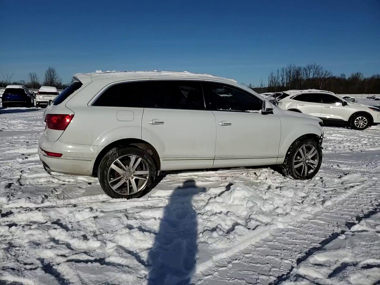 Фото: WA1VMAFE5ED005787