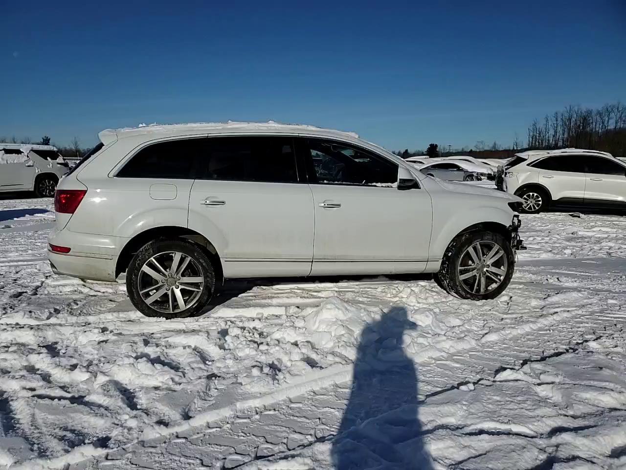 Фото: WA1VMAFE5ED005787