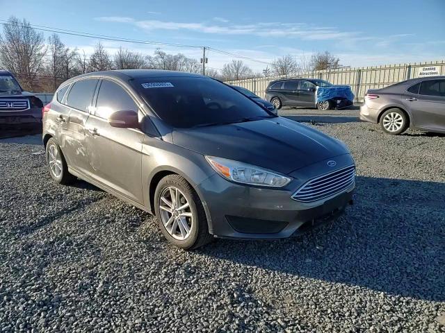 2015 Ford Focus Se VIN: 1FADP3K21FL370383 Lot: 96908805
