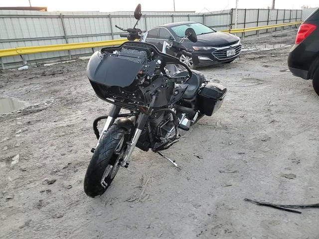 2015 Harley-Davidson Fltrxs Road Glide Special VIN: 1HD1KTM18FB613255 Lot: 94442065