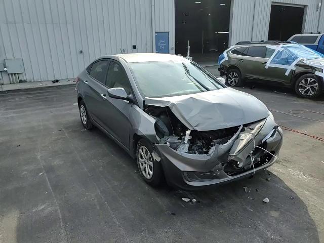 2014 Hyundai Accent Gls VIN: KMHCT4AE2EU635187 Lot: 95410445