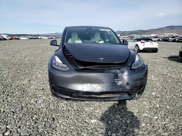 2021 Tesla Model Y VIN: 5YJYGDEE2MF257355 Lot: 95670705