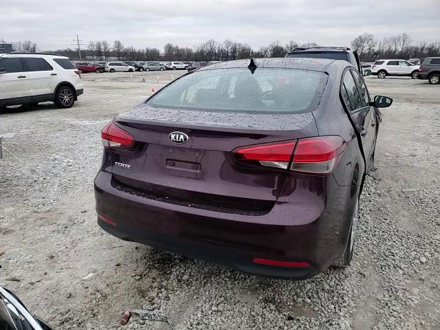 2018 Kia Forte Lx VIN: 3KPFK4A79JE177758 Lot: 98004595