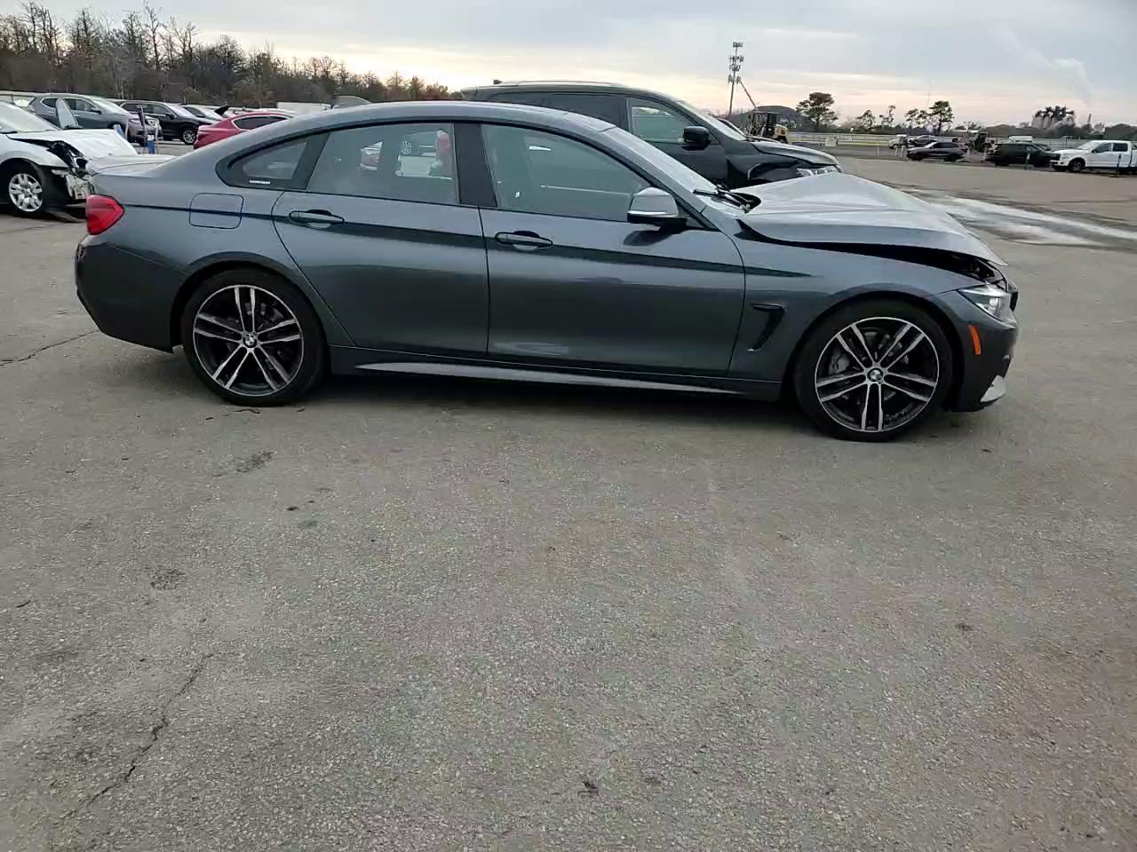 Фото: WBA4J5C51KBM65166