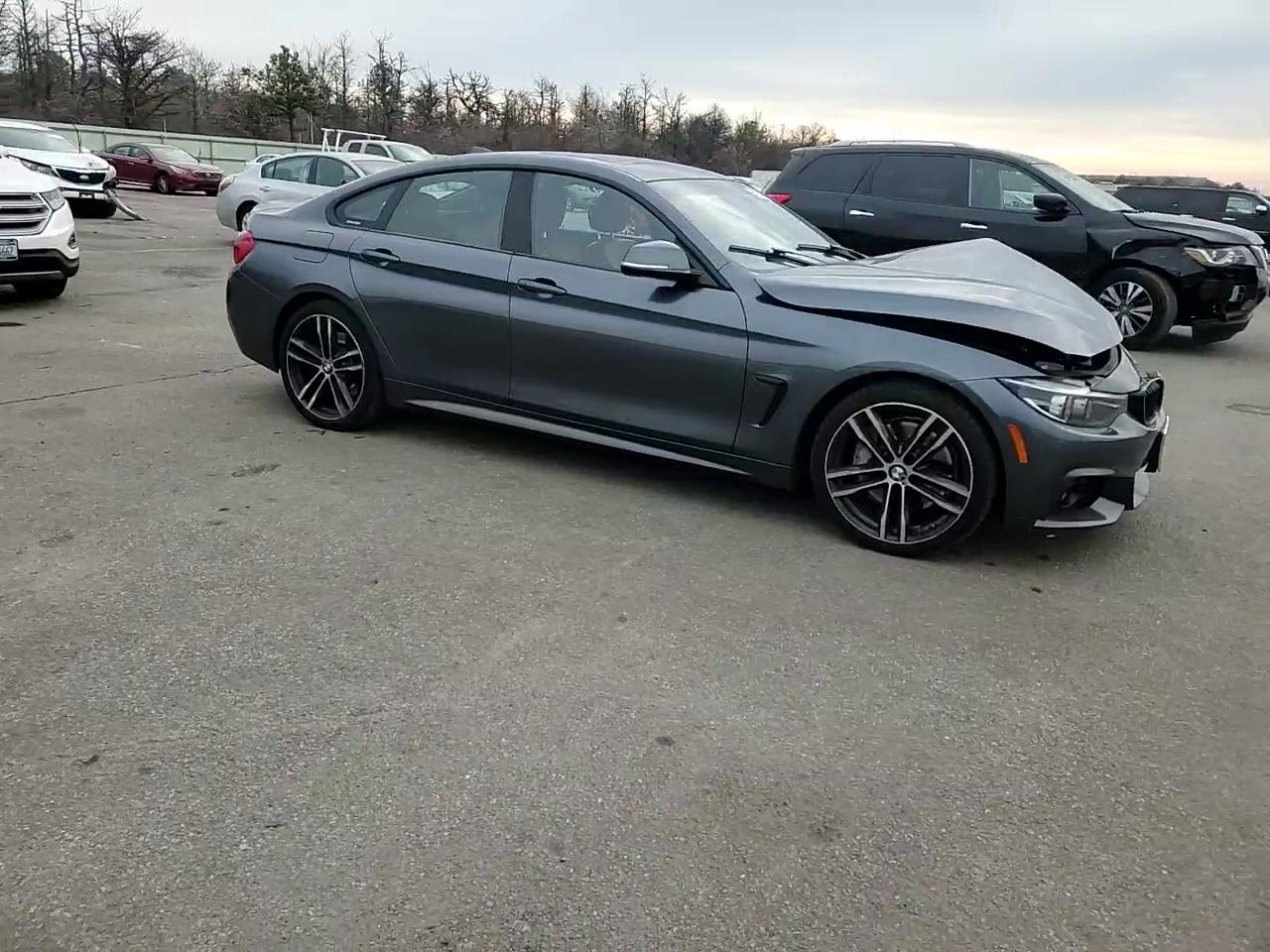 Фото: WBA4J5C51KBM65166