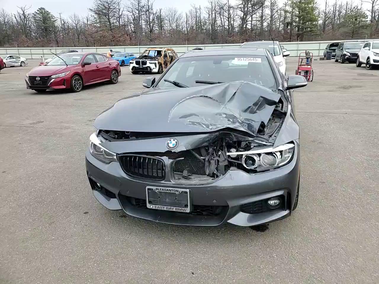 Фото: WBA4J5C51KBM65166