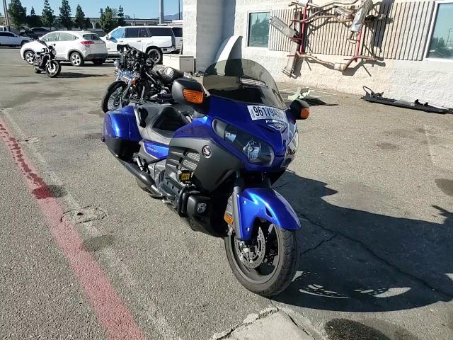 2015 Honda Gl1800 B VIN: JH2SC6845FK200595 Lot: 96179455