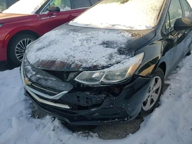 2017 Chevrolet Cruze Ls VIN: 1G1BC5SM6H7211292 Lot: 94676295