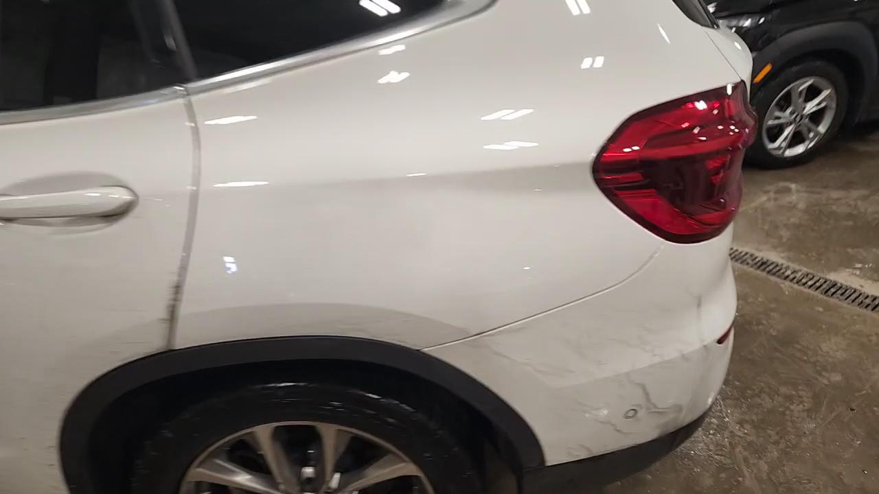 Фото: 5UXTR9C56KLE13591