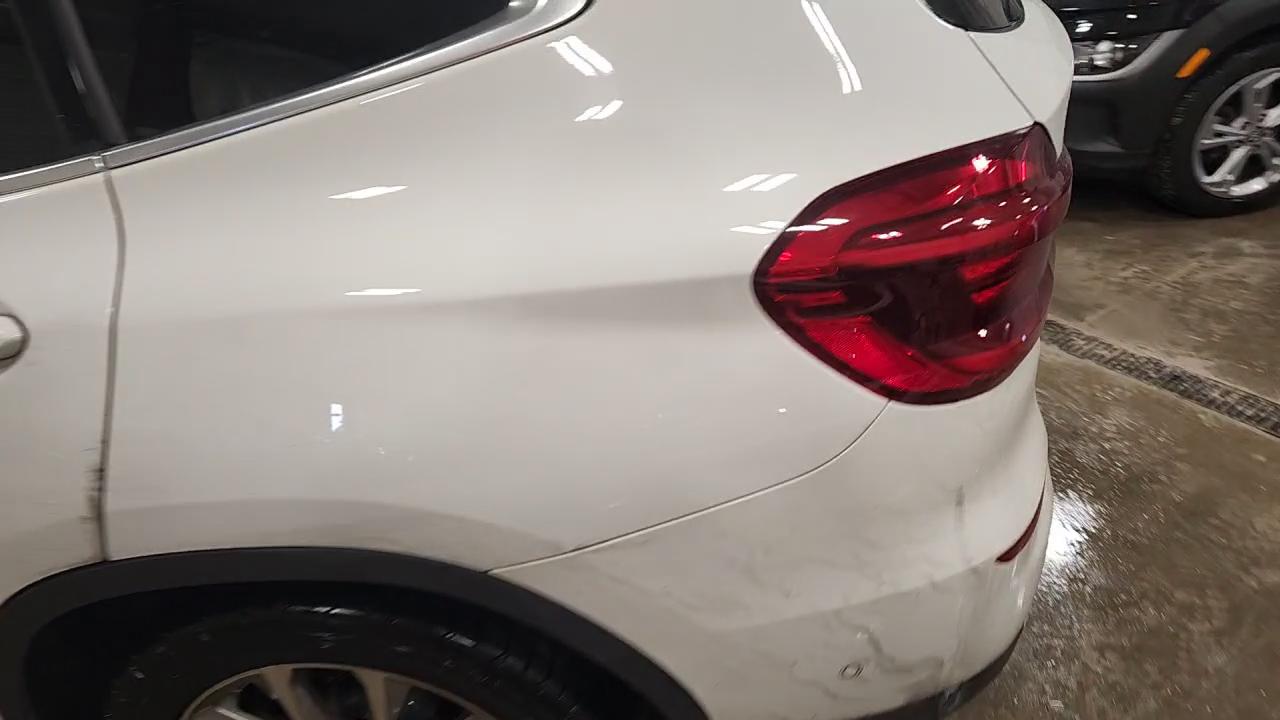 Фото: 5UXTR9C56KLE13591