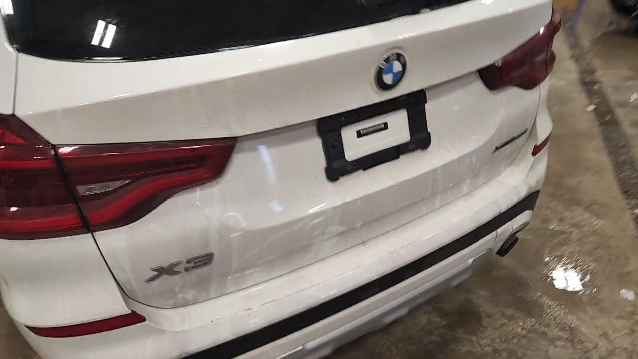 Фото: 5UXTR9C56KLE13591