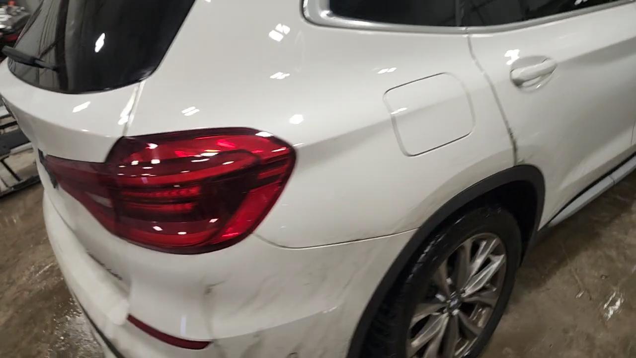 Фото: 5UXTR9C56KLE13591