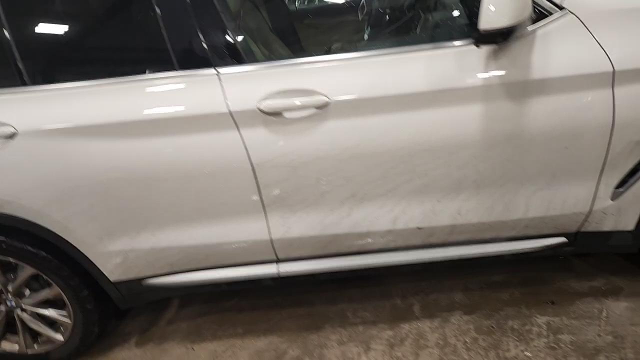 Фото: 5UXTR9C56KLE13591