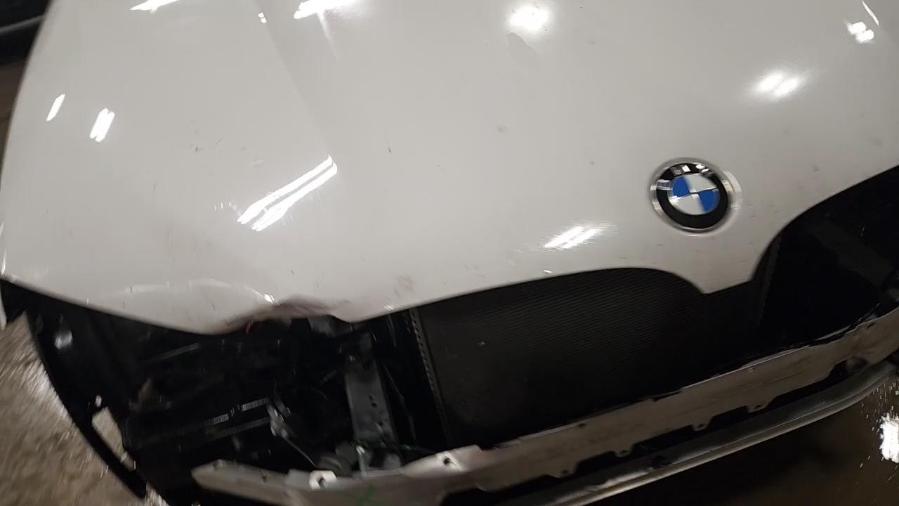 Фото: 5UXTR9C56KLE13591