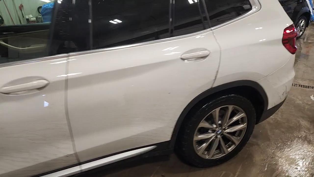 Фото: 5UXTR9C56KLE13591