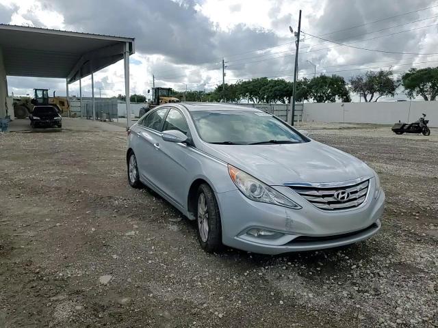 2013 Hyundai Sonata Se VIN: 5NPEC4AC8DH610105 Lot: 96138565