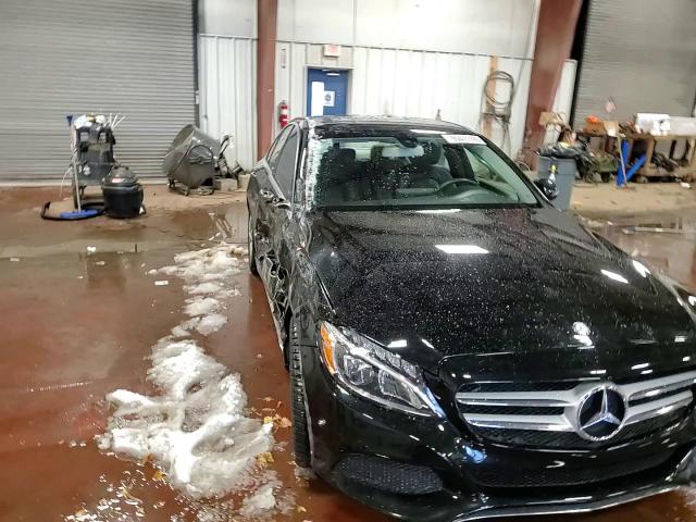 2016 Mercedes-Benz C 300 4Matic VIN: 55SWF4KB7GU104493 Lot: 95411195