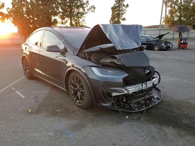2024 Tesla Model X VIN: 7SAXCBE52RF444746 Lot: 94636865