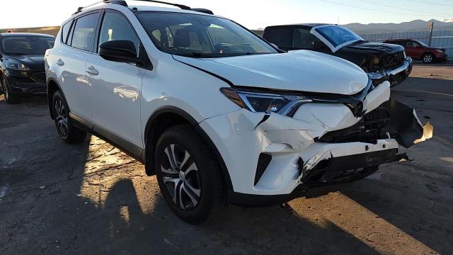 2018 Toyota Rav4 Le VIN: JTMBFREV2JJ739365 Lot: 94932245