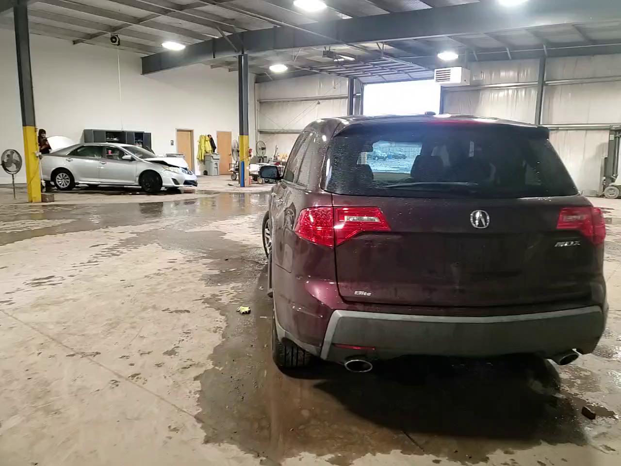 Фото: 2HNYD28269H517069