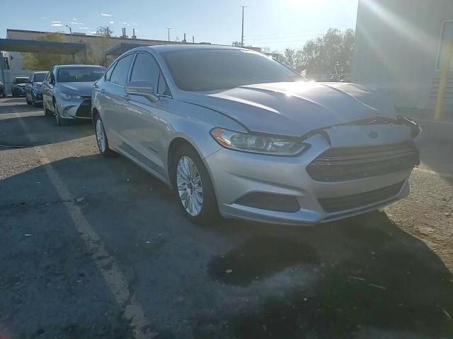 2013 Ford Fusion Se Hybrid VIN: 3FA6P0LU2DR184373 Lot: 94779905