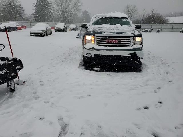 2008 GMC Sierra K1500 VIN: 2GTEK13J481277311 Lot: 94740675