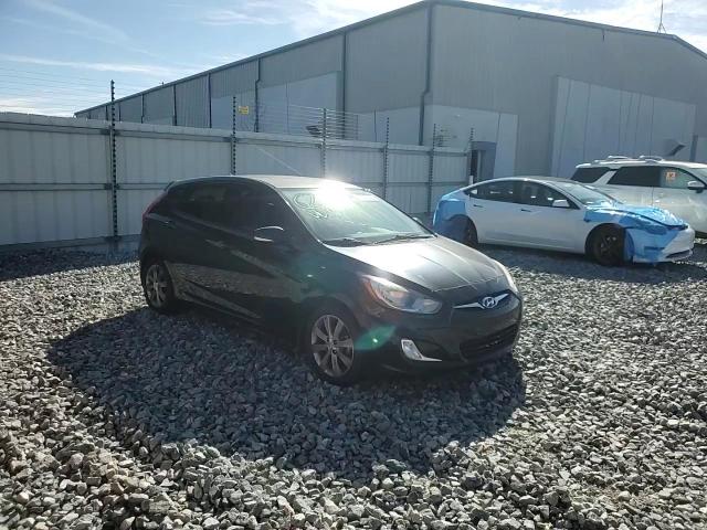 2013 Hyundai Accent Gls VIN: KMHCU5AE5DU076929 Lot: 93824245