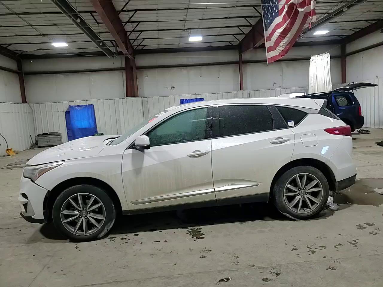 Фото: 5J8TC2H50ML033229