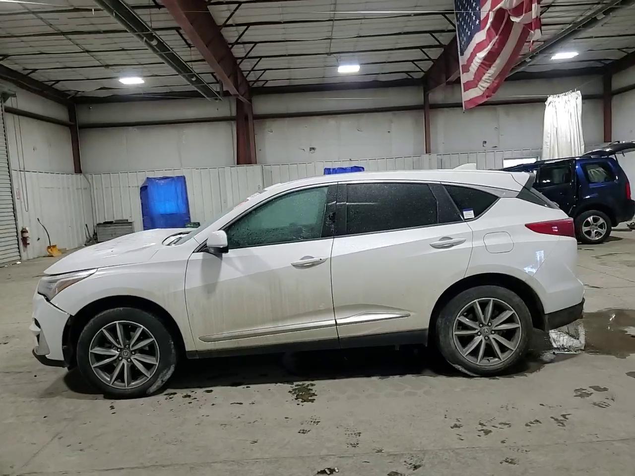 Фото: 5J8TC2H50ML033229