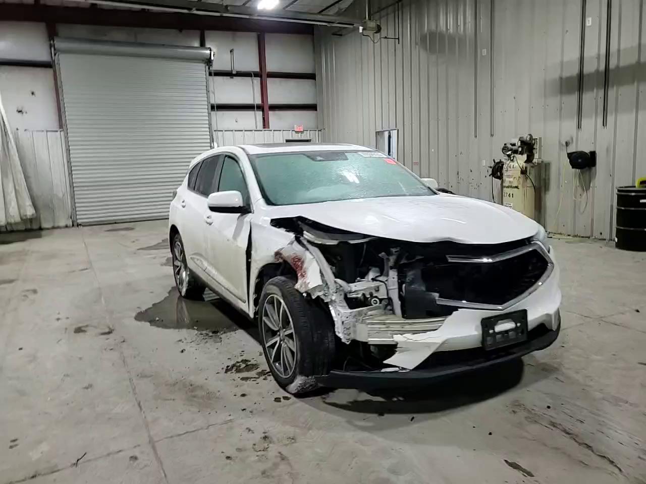 Фото: 5J8TC2H50ML033229