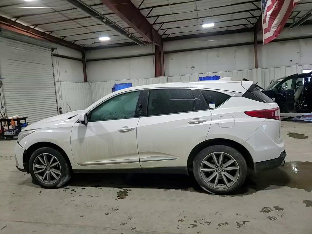 Фото: 5J8TC2H50ML033229