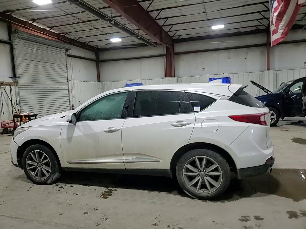 Фото: 5J8TC2H50ML033229