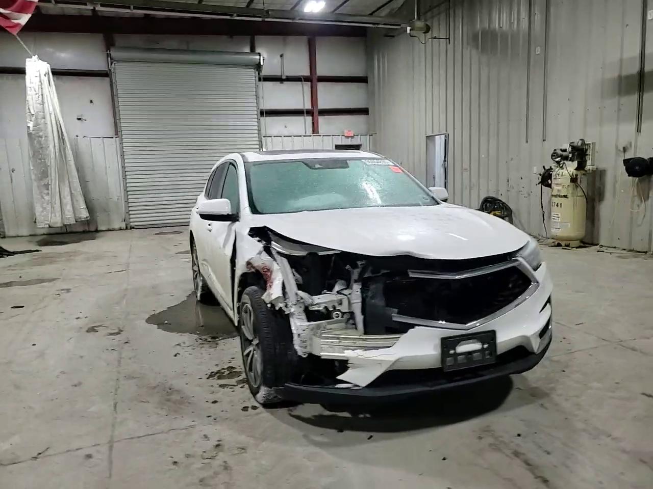 Фото: 5J8TC2H50ML033229