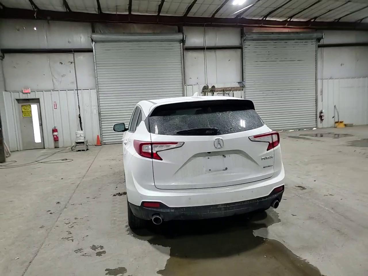 Фото: 5J8TC2H50ML033229