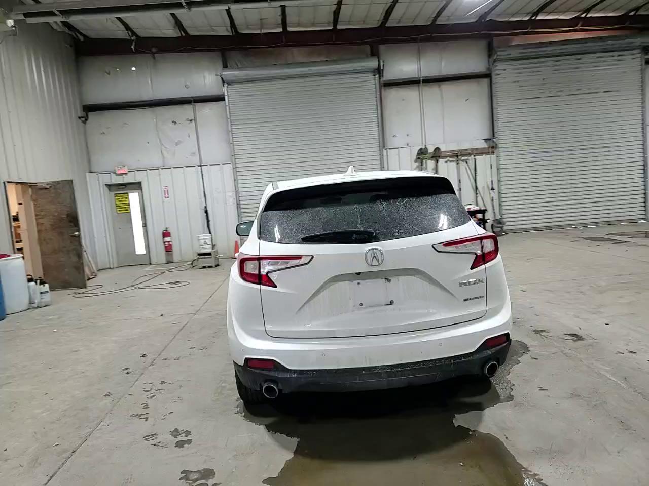 Фото: 5J8TC2H50ML033229