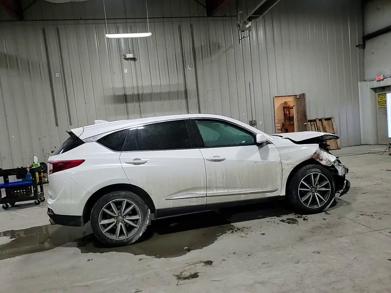 Фото: 5J8TC2H50ML033229