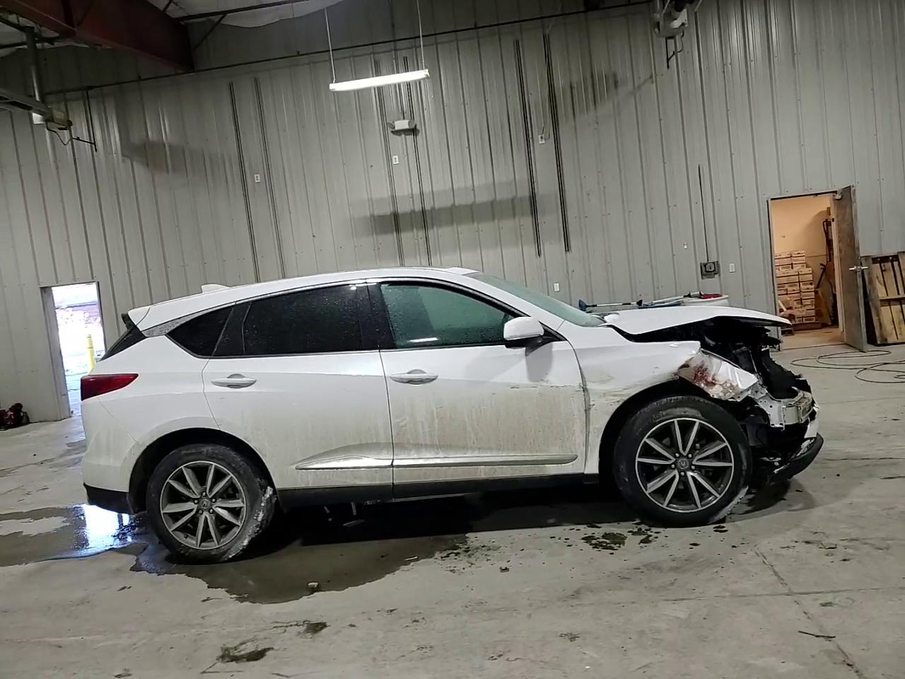 Фото: 5J8TC2H50ML033229