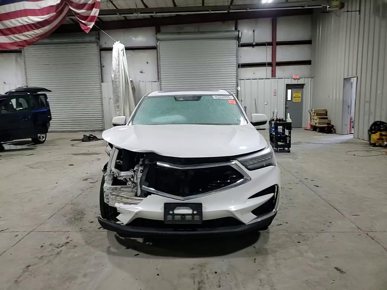 Фото: 5J8TC2H50ML033229